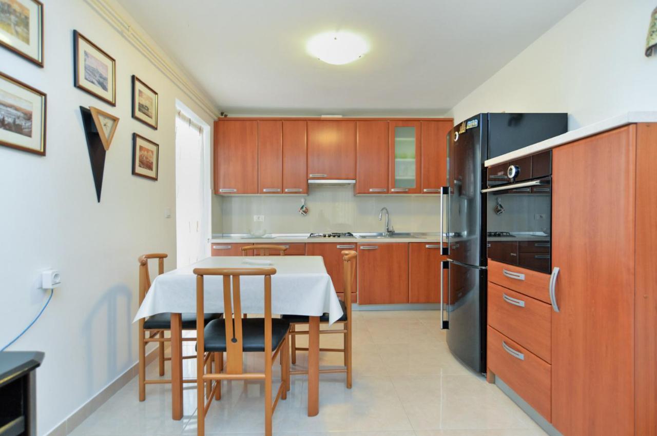 Apartment Snjezana 1064 Rovinj Exterior photo